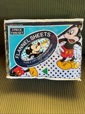 Vintage Disney Mickey Mouse Flannel Sheets - White, Red, Yellow, Black